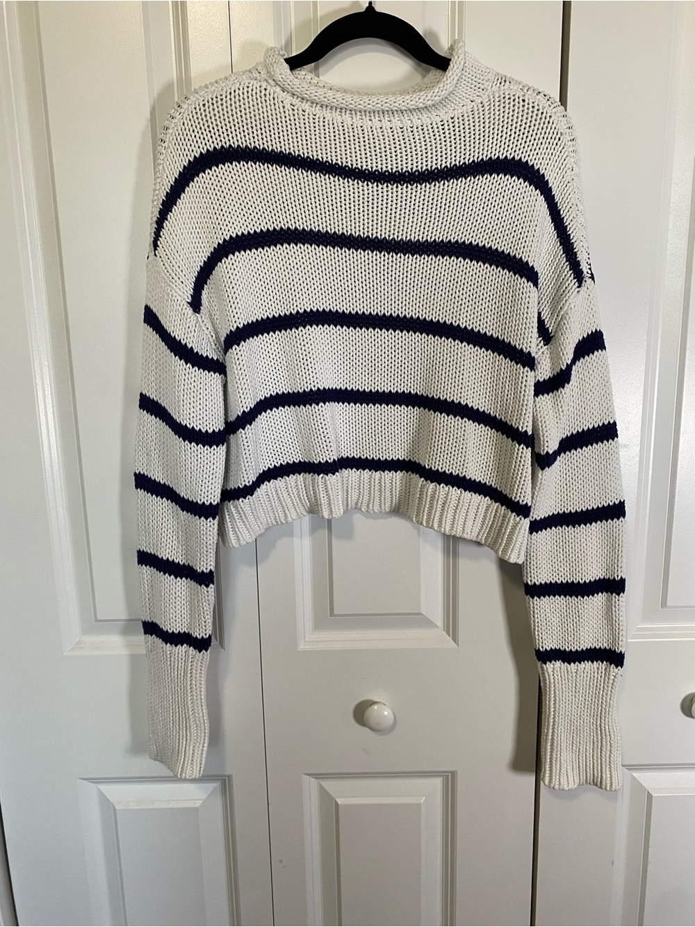 Wyeth White and Navy Striped Roll Neck Cropped Sweater - Picture 2 of 8